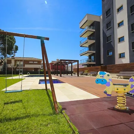 Tropicana Planet Costa Dorada Камбрильс